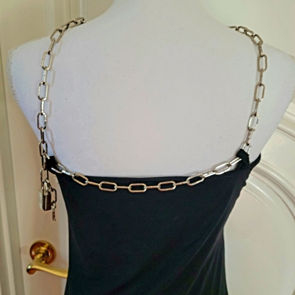 Very cool little black dress